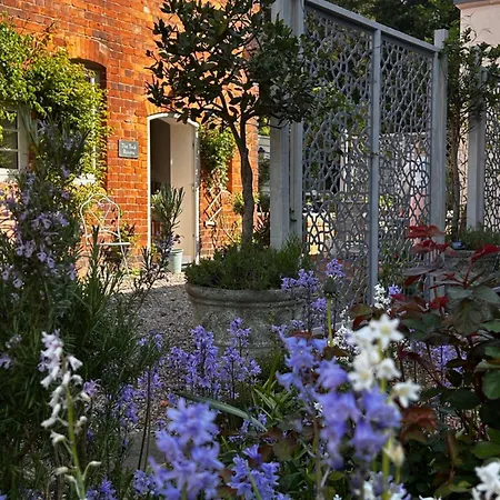 The Old Rectory Tack Rooms Shrewsbury Exterior photo